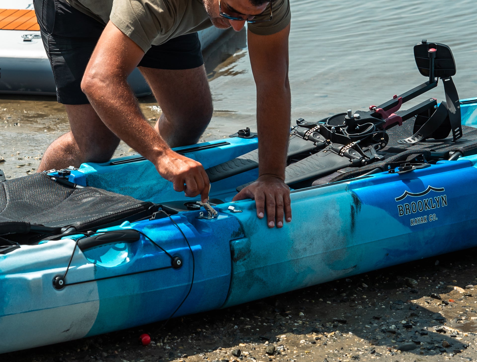 assembly of MPT13 Tandem 3-piece Modular Pedal Kayak - Brooklyn Kayak Company